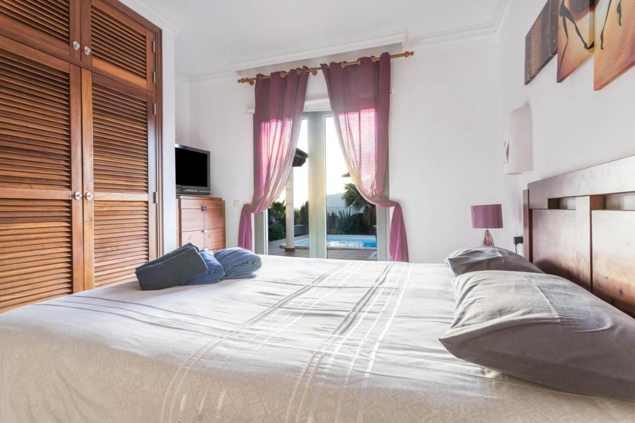 Villa Tania - Villa Independiente Con Piscina Privada プラヤ・ブランカ エクステリア 写真